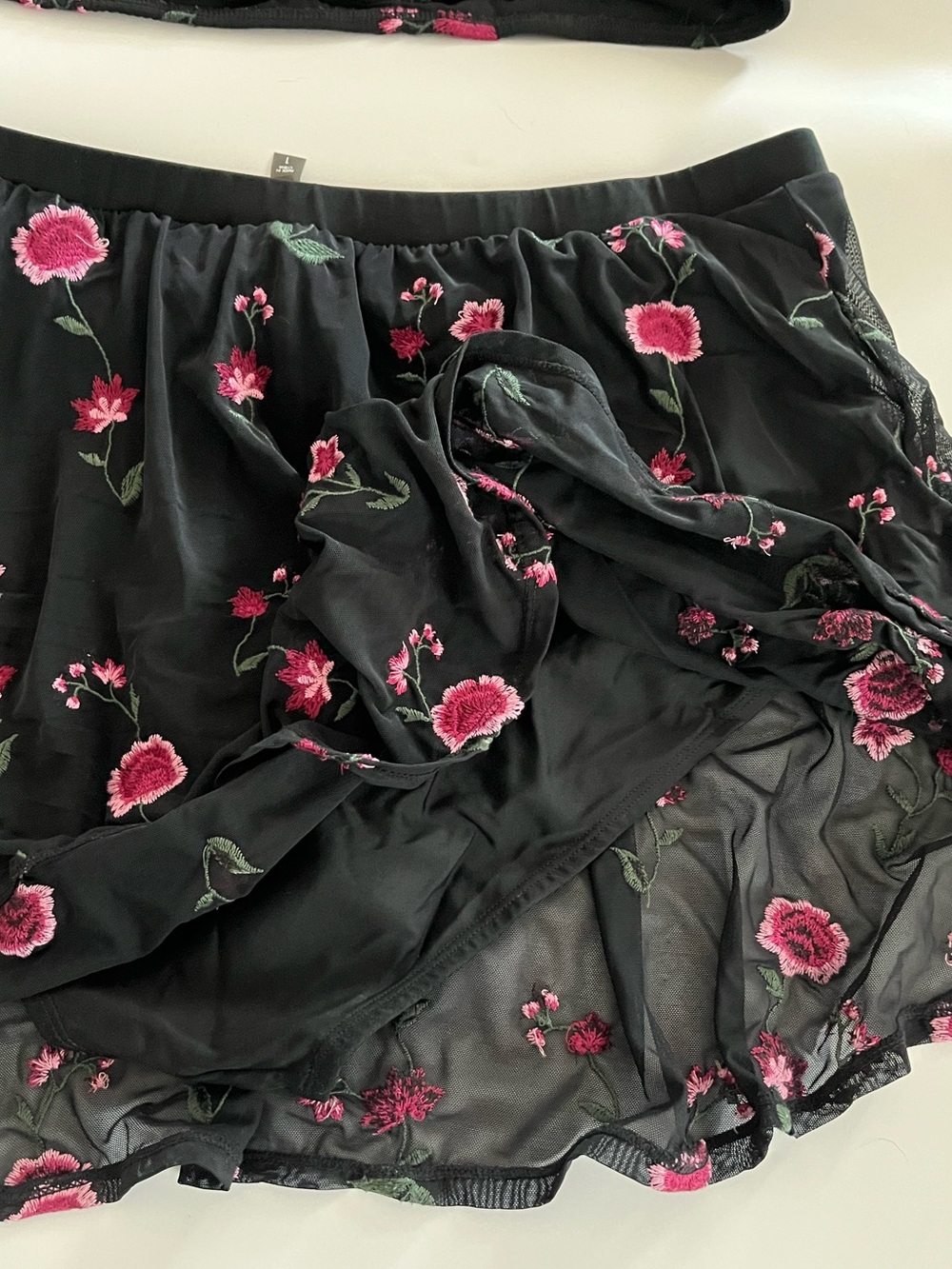 Torrid Two Piece Swimsuit. Size 1 - Picture 7 of 7